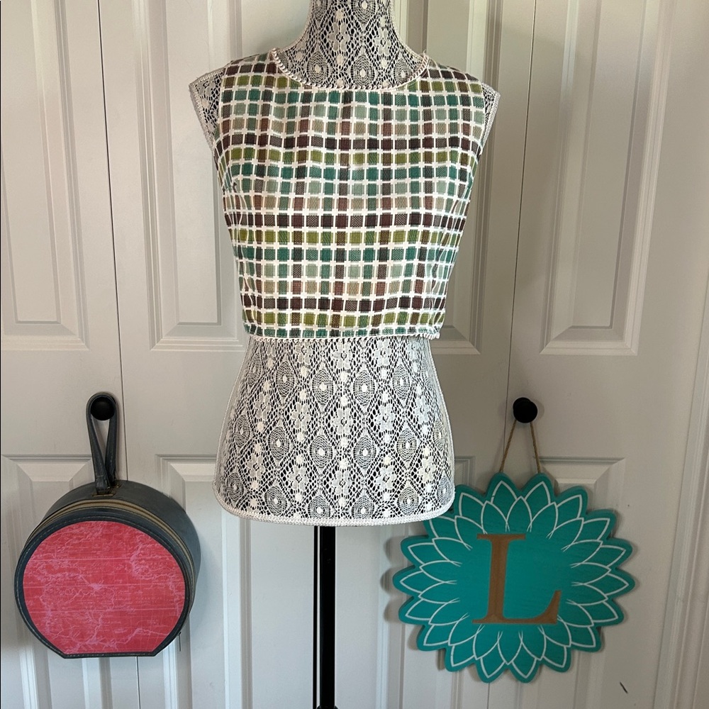 🦩Vintage Plaid Cotton Button-Back Crop Top Tank Green White Brown - Size Small